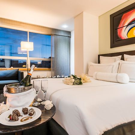 One Sixteen Hotel Bogota Buitenkant foto