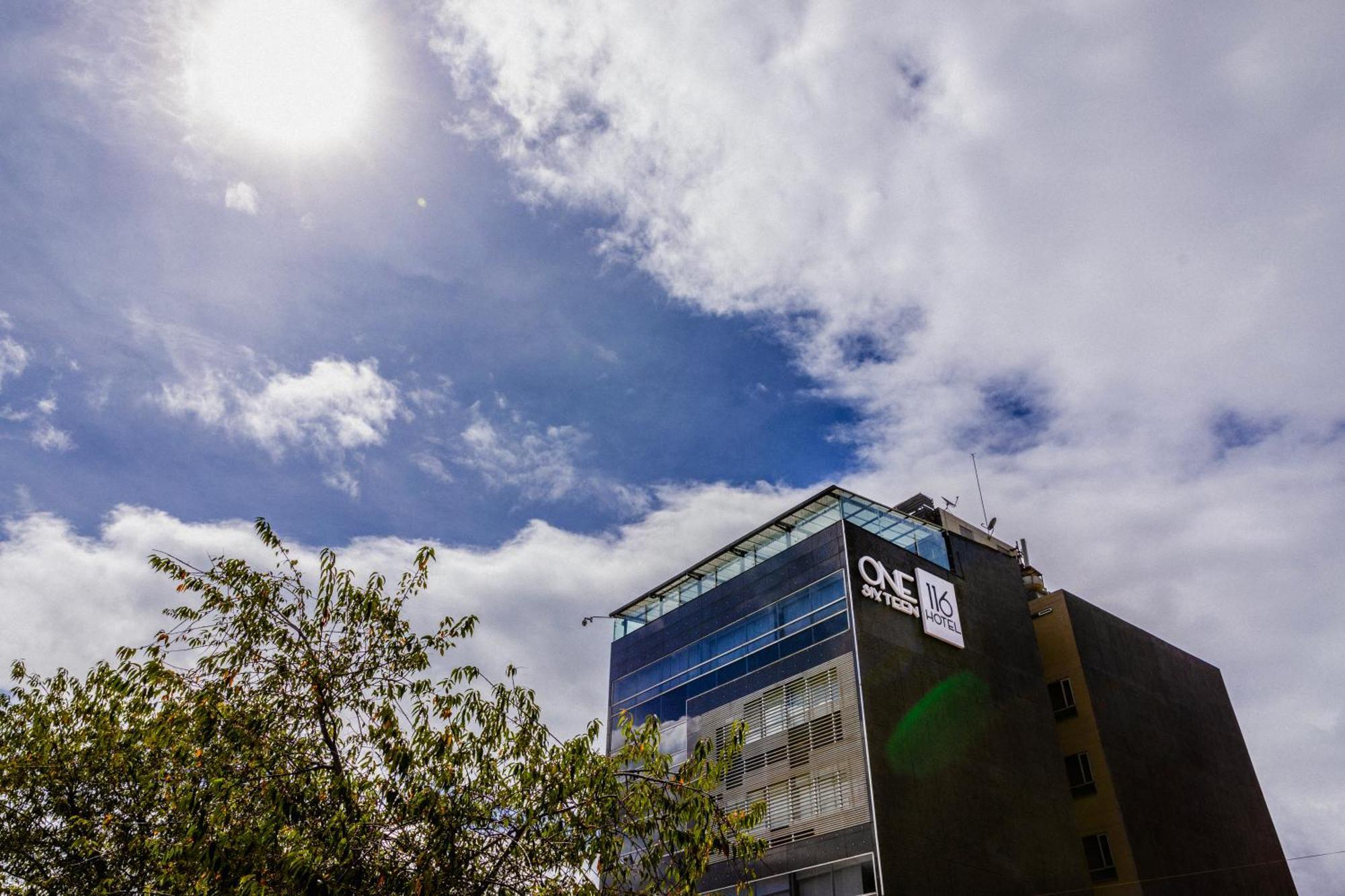 One Sixteen Hotel Bogota Buitenkant foto